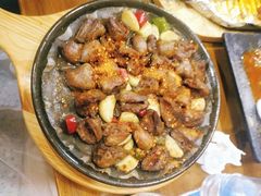 -老东镇啤酒屋海鲜加工·蒸汽海鲜·海鲜烧烤(台东店)