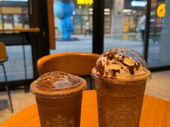 -星巴克(上海汇锦里店)