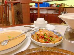 -小菜园新徽菜(镇江丹阳吾悦店)