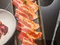 -山川小町·极番烧肉(新地假日广场店)