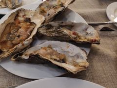 -东方红海鲜百汇(国际大厦店)