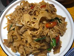 -九道菜有鸡鱼头(石鼓路店)