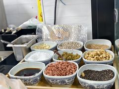 -牛街洪记小吃店(牛街店)