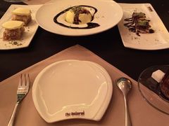 -Efes Turkish & Mediterranean Cuisine 艾菲斯餐厅(陆家嘴店)