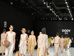 -荔秀服饰文化街区