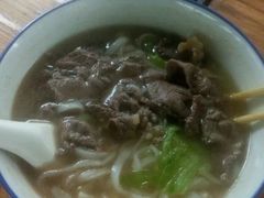 牛肉汤粉-老板厨房·妈妈菜(双港店)