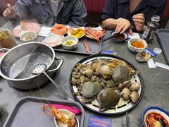 -曼格蒸汽活海鲜·榴莲自助(皇庭广场店)