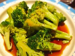 -肆月河豚·新淮扬菜·烤鸭(中关村店)