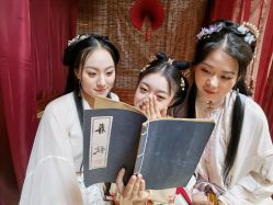 -汉仪华裳汉服馆(打浦桥店)