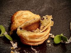 -酌宴府The China Club·广州万富希尔顿酒店(云城东路店)