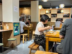-杨三孃跷脚牛肉(美洲花园店)