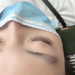 -爱纶美·美甲美睫半永久