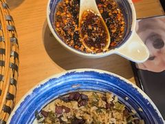 -包整·丝娃娃(一览甲秀楼风景店)