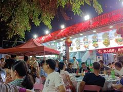 露天位-范饭椰林川湘味海鲜·椰子鸡(三亚湾椰梦长廊店)