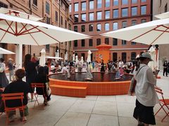 -辉哥火锅(虹桥路店)