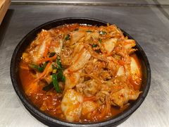 猪肉炒辣白菜-日葵 大阪烧ひまり(仙霞路店)