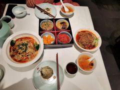 -江城小馆陕南妈妈菜·全球旅行餐厅(钟楼店)