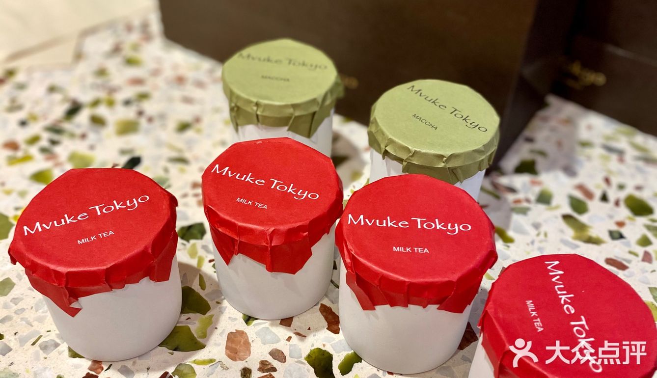 红茶布丁依旧经典好吃拿破仑也挺优秀,吃的开心🙋🏻♂️🙋🏻♂️🙋🏻♂️