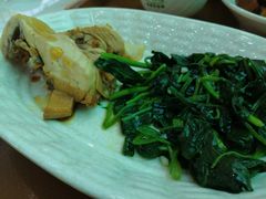 白切三黄鸡-孙记稻香世家时尚智选餐厅(证大大拇指店)