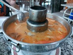 -光海鲜鱼翅餐厅(叻差拉披色路店)