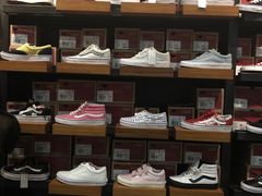 -法雅体育工厂店(皂君庙路店)
