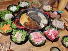 -烂摊摊火锅集市(河北总店)