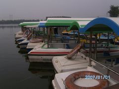 -红莲湖