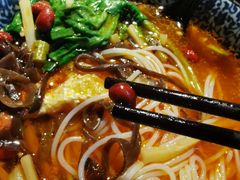 -粉家柳州螺蛳粉(杨宅路店)