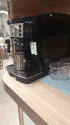 -苏豪路易士·嘉玛发廊