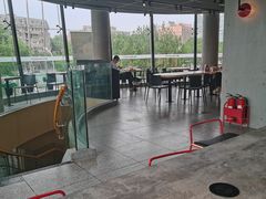 -麦当劳(展览路店)