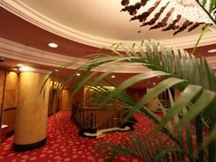 大堂-深圳富苑皇冠假日套房酒店