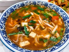 -民族手抓羊肉馆·滩羊手抓·烤全羊