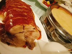 -湖庭壹品鸭王·传统北京烤鸭·别墅私房菜·庭院宵夜(江宁店)