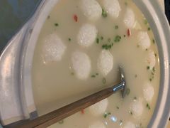 手工鱼丸汤-魏铭鱼头捞饭(晋阳路店)