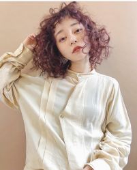 -变画·发型STUDIO