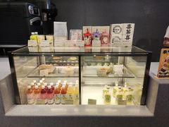 面包甜点陈列柜-喜茶(深圳喜荟城店)