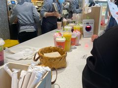 -奈雪的茶(大连新玛特店)
