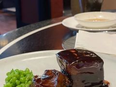 鲍鱼红烧肉-杭州西子湖四季酒店·金沙厅