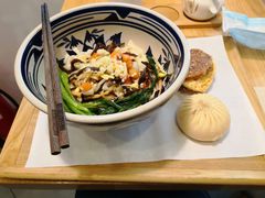 油泼面-头壹号 大油条·老长沙盖码饭(北辰店)