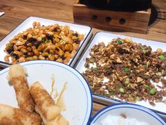 -滴水·湘逢(南汇大学城生活广场店)