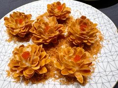 杏仁虾仁酥-悦秀·高级粤菜