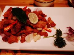 -老滇山寨•云南特色菜•地方菜•民族风情歌舞表演(金碧店)