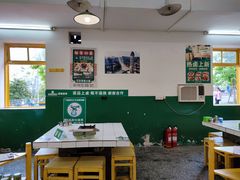 大堂-石灰市老火锅(北滨路店)