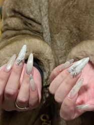 -HUII NAIL绘京美甲美睫会馆