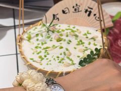 -热火朝天鲜切牛肉火锅(南强街巷店)