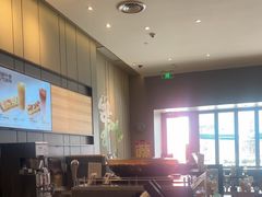 -星巴克(长沙友阿奥特莱斯店)