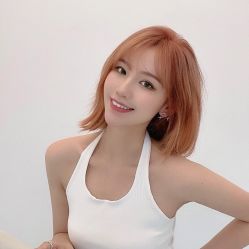 -妃格美发沙龙·烫发·染发