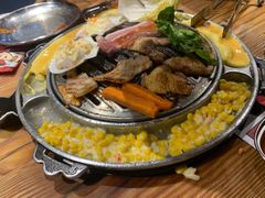 -青瓦炭韩潮烤肉(花园道店)