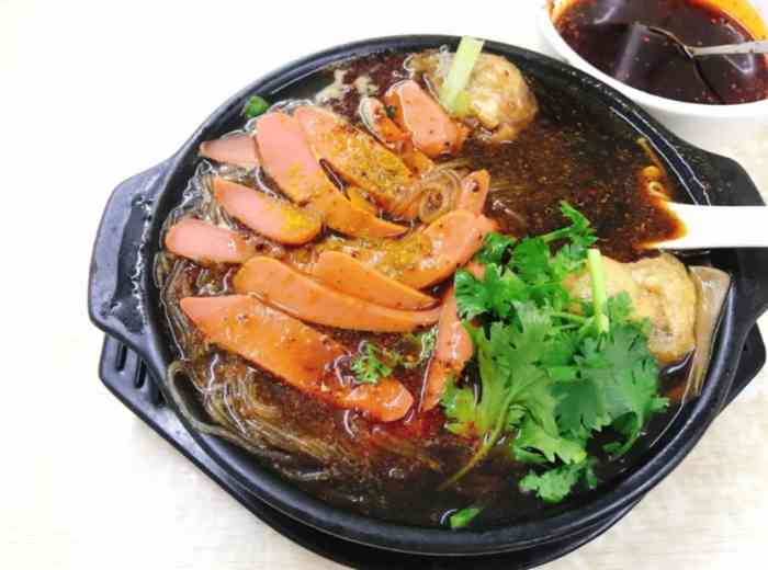 小黑皮砂锅(和会街店)-"「三鲜砂锅」「火腿肠砂锅」粉丝会吸汤 吃.