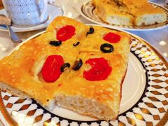 新鲜番茄黑橄榄佛卡恰-IL TEATRO 精品意大利餐厅